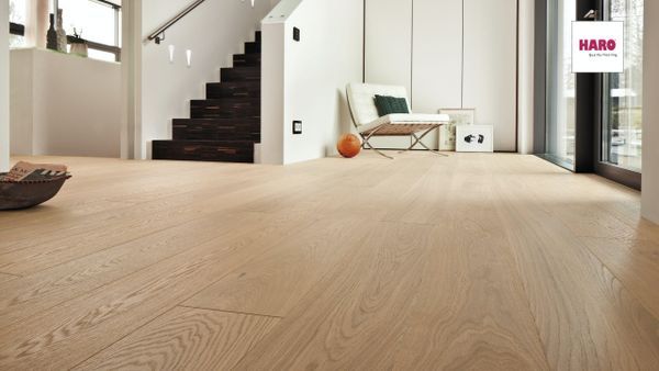 Parkett LA 4 V Eiche Puro weiss Markant struk 527326 Int1